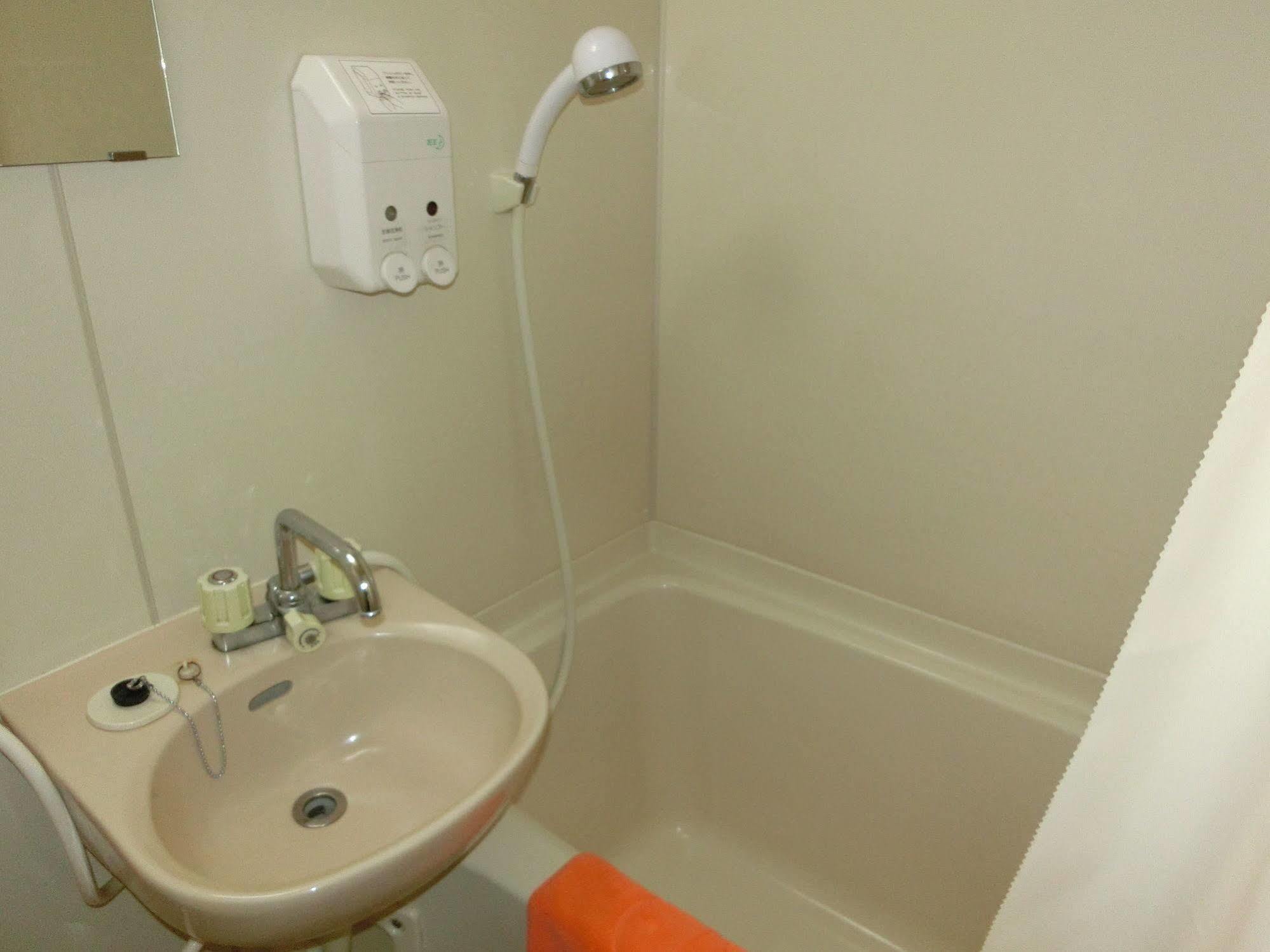 Orange Inn Sendaihigashi מראה חיצוני תמונה