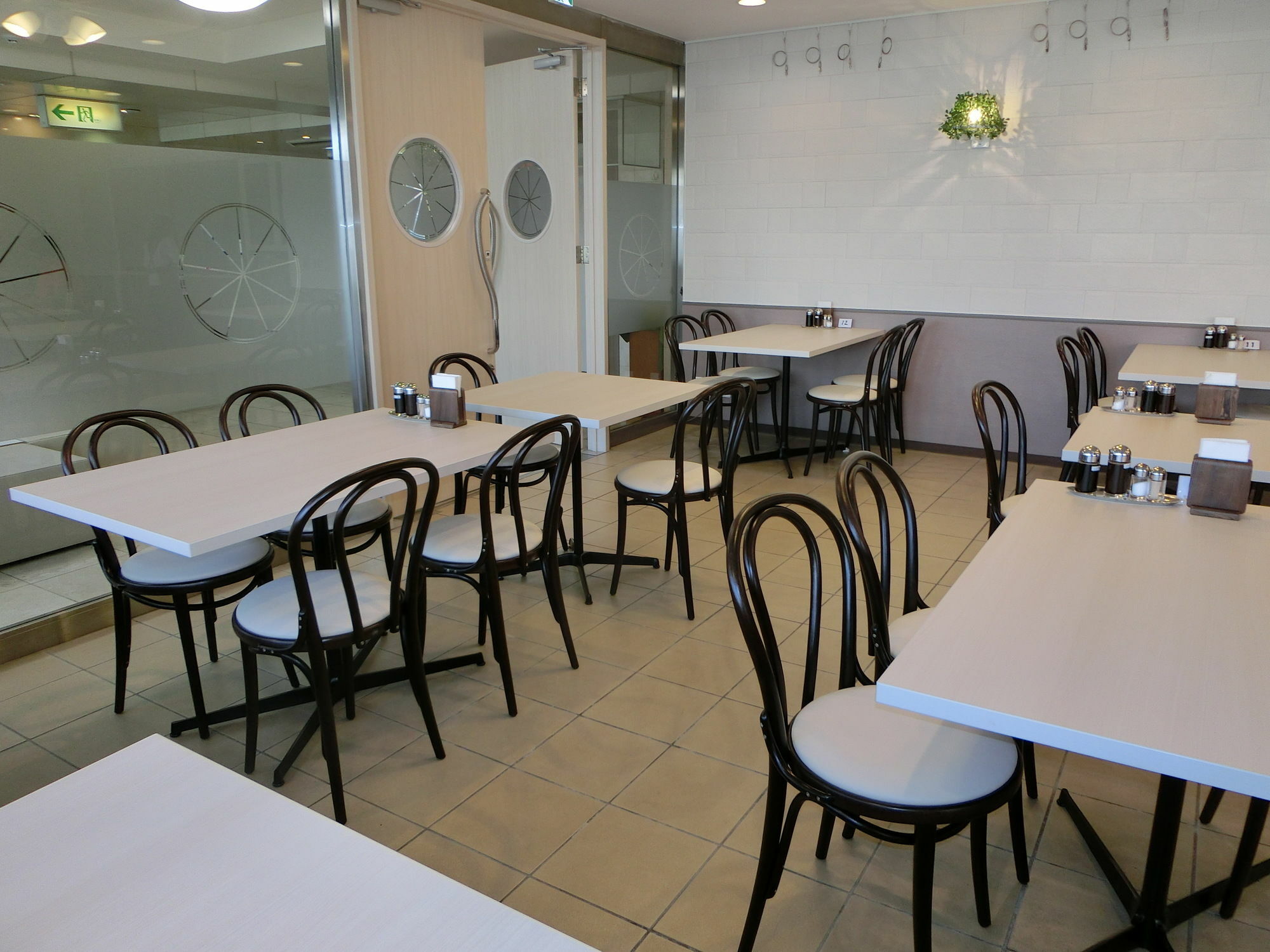 Orange Inn Sendaihigashi מראה חיצוני תמונה